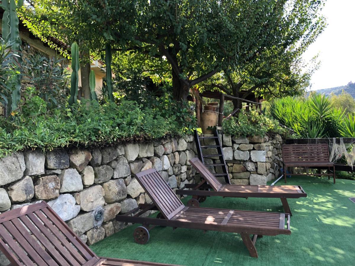 San Noto Antica Residenza Di Caccia Bed and Breakfast Ficarra Eksteriør billede