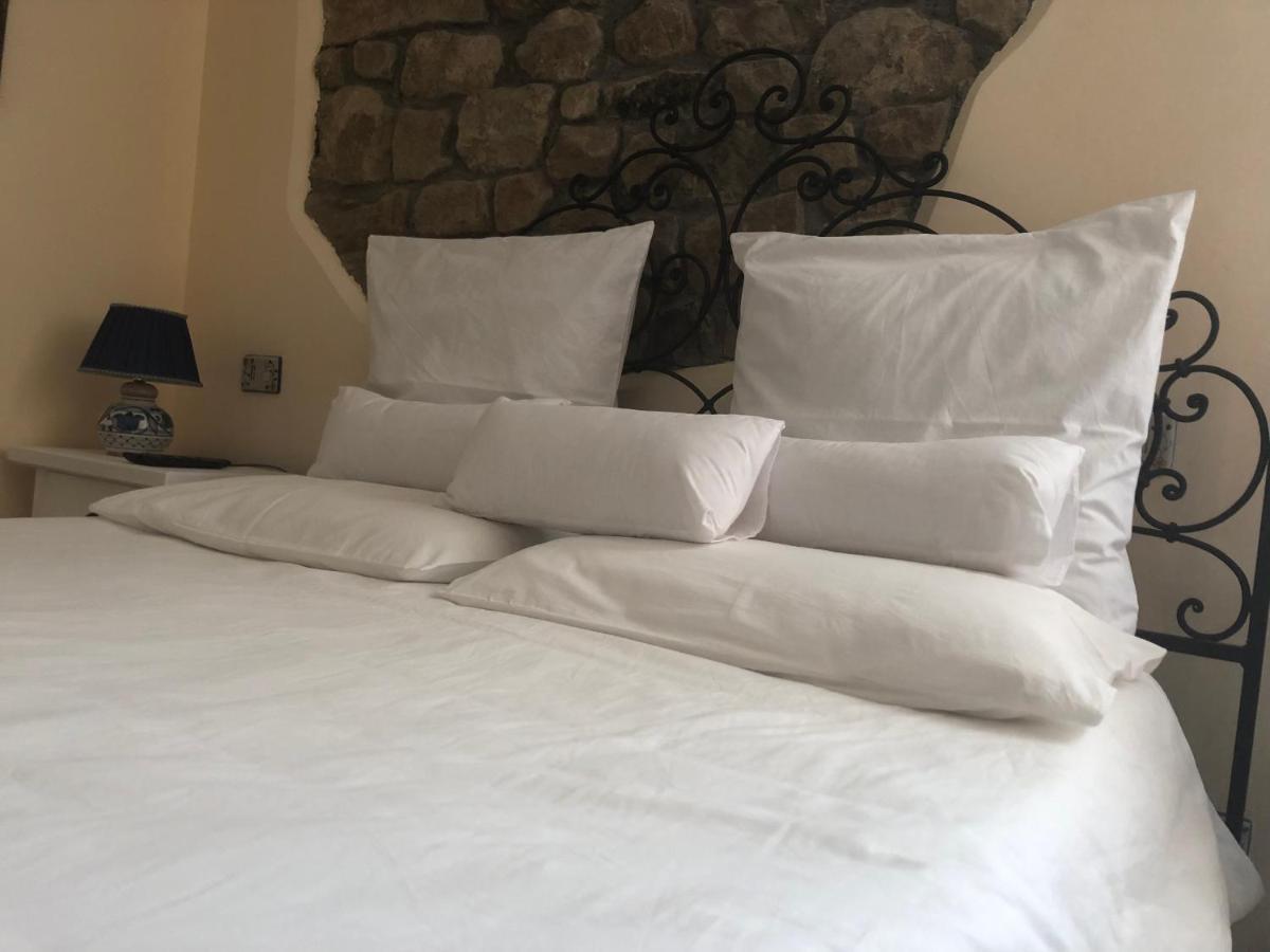 San Noto Antica Residenza Di Caccia Bed and Breakfast Ficarra Eksteriør billede
